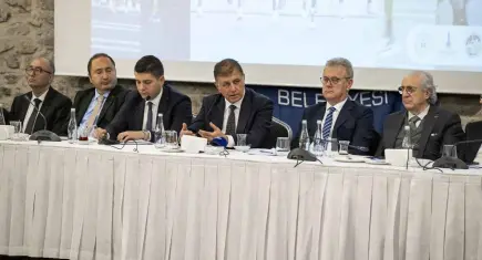 İzmir’de gri su dönemi başlıyor