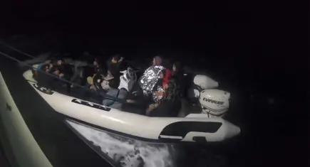 Karaburun açıklarında can pazarı