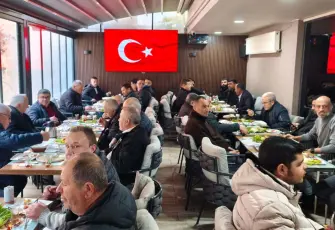 İzmir Şoförler Odası genel kurul öncesi esnafla buluştu
