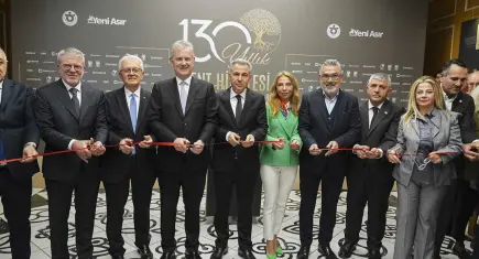 130 yıllık bir şehir hafızası: İzmir’in "Zaman Tüneli" sergisi açıldı