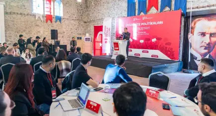 Başkan Tugay: Gençlerimize her alanda destek olmaya çalışıyoruz