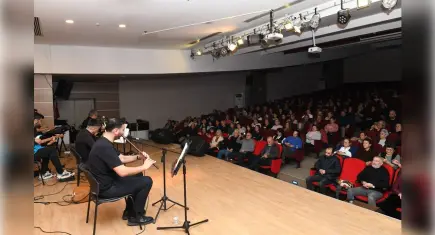 Çiğli’de Mahzuni Şerif Türküleriyle Anıldı