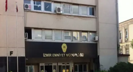 Sosyal medyada skandal: 'Tetikçi' ilanı veren 17 yaşındaki genç yakalandı!