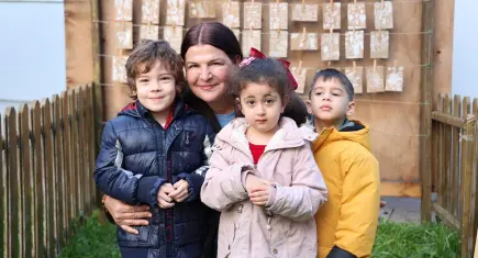 Foça Belediyesi Çocuk Evi'nde yeni yıl coşkusu