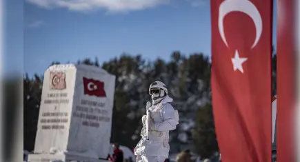 Sarıkamış şehitleri Allahuekber Dağları’nda anıldı