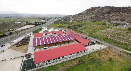 Aliapark’ta dört mevsim binicilik: Kapalı manej hizmete açıldı