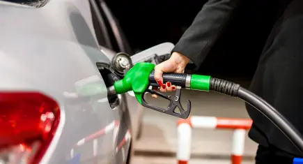 Araç sahiplerini sevindirecek haber: Motorine hafta sonu indirim geliyor! Motorin ne kadar olacak?