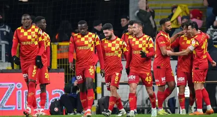 Göztepe’de Rizespor mesaisi sürüyor: Stoilov’dan taktik prova