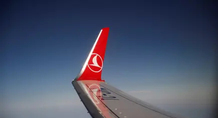 THY’nin Barselona uçağında bomba paniği