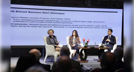 Çeşme’de Türkiye’ye örnek olacak kiralık sosyal konut modeli tartışıldı
