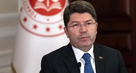 Bakan Tunç Atlas Çağlayan'ın ailesi ile görüştü