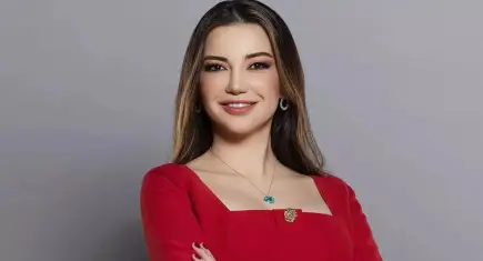 Esra Ezmeci'ye 'sahte unvan' suçlaması: 10 ay hapis cezası!
