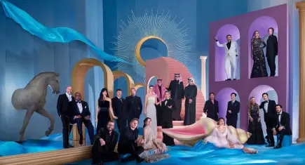 Türk oyuncular Joy Awards’ta dünya yıldızlarıyla