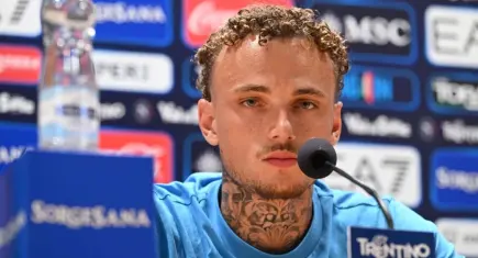 Galatasaray’dan yılın transfer bombası: Noa Lang gece yarısı İstanbul’da!