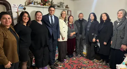 AK Parti İzmir Milletvekili Çankırı’dan mahalle ziyareti
