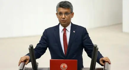 Eski AK Parti Uşak Milletvekili Altay hayatını kaybetti