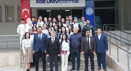 Ege Üniversitesi’nde Orhun Değişim Programı öğrencilerine veda töreni