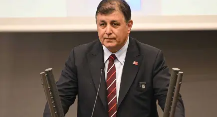 Tugay’dan Soyer’e tarihi yanıt: Bu etik tutumdan uzak kişisel düşmanca bir tavırdır