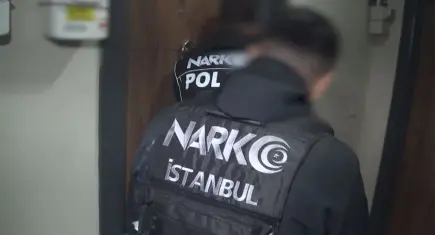 Beylikdüzü'nde uyuşturucu operasyonu: 85 kilo madde ele geçirildi, 2 gözaltı