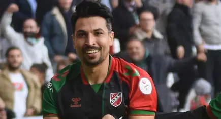 Karşıyaka stoper transferini tamamlamak üzere