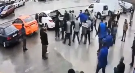 Ankara'da polis memurunu döverek öldüren 2 saldırgan tutuklandı