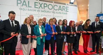 Bornova’nın çınarları fuarda buluştu