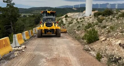 Kemalpaşa’da yağış sonrası yoğun mesai