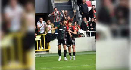 Karşıyaka, Çoruhlu FK’yı ağırlıyor
