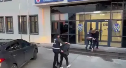 Zehir tacirleri suçüstü yakalandı: 1 şüpheli tutuklandı