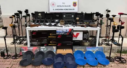 4,8 milyonluk kaçakçılık operasyonu: Dedektör filosu ele geçirildi