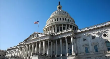 Washington’da Kongre Binası alarmda: Elinde pompalı tüfekle koşan şüpheli yakalandı!