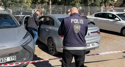 Gece nöbetinden çıkan anestezi teknikeri aracında ölü bulundu