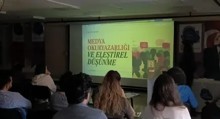 KABUK’tan İzBB personellerine eleştirel medya okuryazarlığı ve dijital şiddet eğitimi