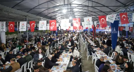 Bayındır’da iftar sofrası kuruldu