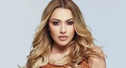Cumhurbaşkanı Başdanışmanı Saral'dan Hadise'ye tepki