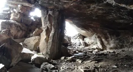 İzmir haber: Araştırmacı mağarada çukura düştü