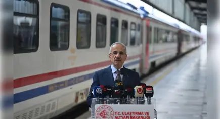 TCDD gar ve istasyonlarında yenileme çalışmaları sürüyor