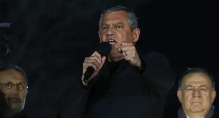 Başkan Özgür Özel, CHP’nin Eyüpsultan mitinginde konuştu