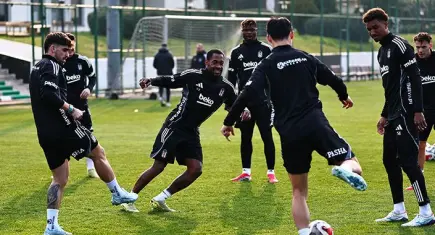 Beşiktaş, Galatasaray maçı öncesi hazırlıklarını tamamladı