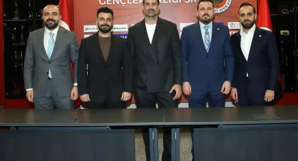 Natura Dünyası Gençlerbirliği, Volkan Demirel ile 1,5 yıllık sözleşme imzaladı