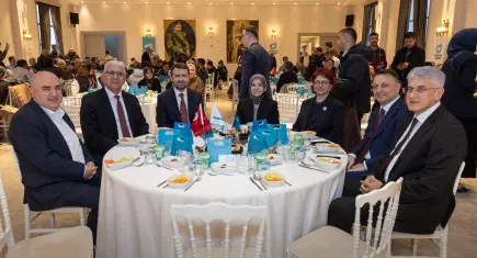 Basın İlan Kurumu’nun gelenekselleşen iftar sofrası Darülaceze’de dayanışmayla kuruldu