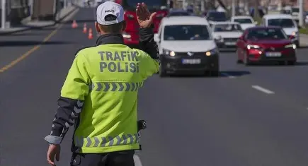 İstanbul trafiğine 8 Mart düzenlemesi: Bazı yollar geçici olarak kapatılacak