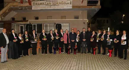 Bayındır’da Ramazan Sokağı’nda Kadınlar Günü kutlandı