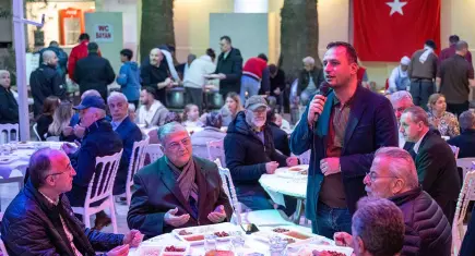 Başkan Eşki Makedonya göçmenleriyle iftar sofrasında buluştu