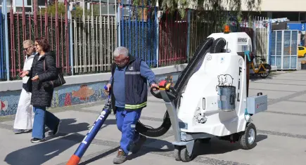 Konak’ta Temizlik Filosu Filler ile güçlendi