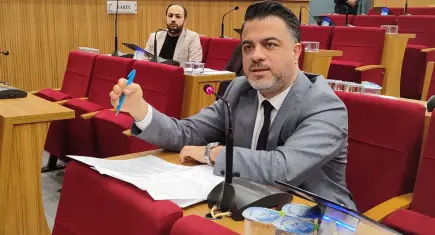 AK Partili Kocabaş’tan ESHOT ve İZBAN zammına tepki