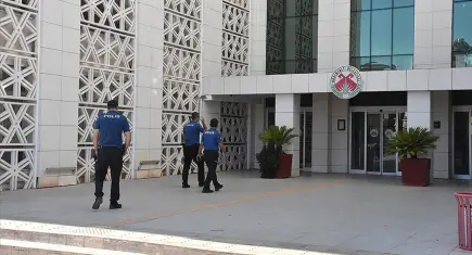 Döşemealtı Belediyesi soruşturmasında 19 şüpheli adliyeye sevk edildi
