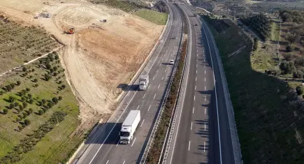 İstanbul-İzmir Otoyolu’nda heyelan esareti bitti: Yol tamamen trafiğe açıldı