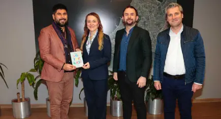 Türkiye’nin İlk Sanal Belediyesi Neverlant, yerel yönetimlerle buluştu
