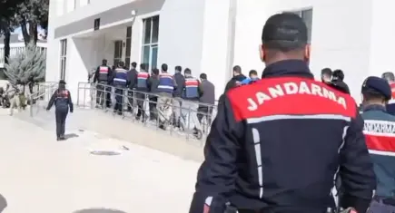 Adana merkezli yasa dışı bahis operasyonunda 24 kişi tutuklandı